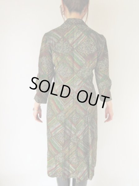 画像5: 大人には大人の万能スクエアー柄 (5)