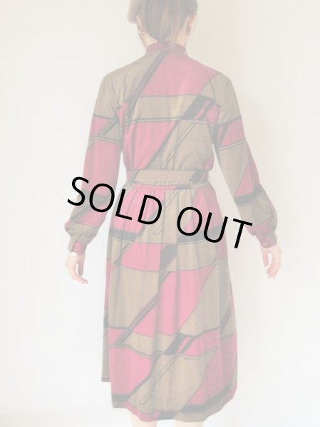 画像5: 未使用*ベロアタッチのシックワンピース (5)