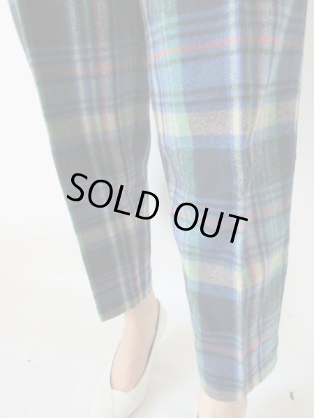 画像7: 美シルエットのチェック柄テーパードパンツ (7)