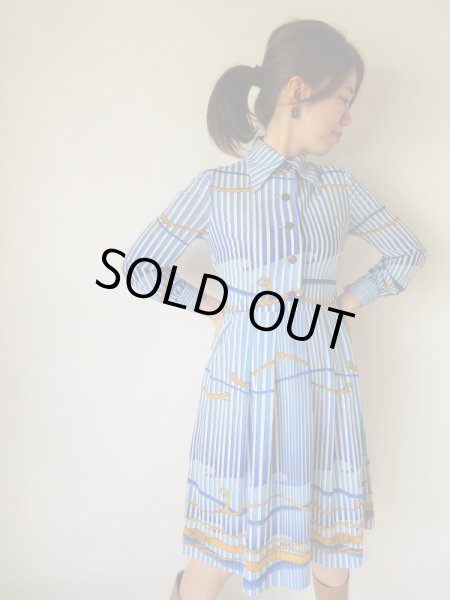 画像2: 黄色いベルト柄のワンピース (2)