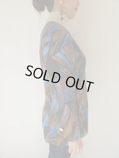 画像4: 英字ロゴボタンの大人カラーリングアウター (4)