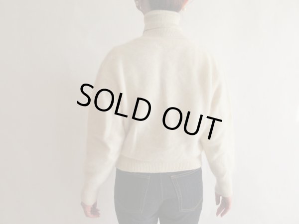 画像5: 葉っぱモチーフの上品ホワイトカーディガン (5)