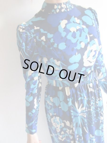 画像7: サイケフラワーのマキシ丈ワンピース (7)