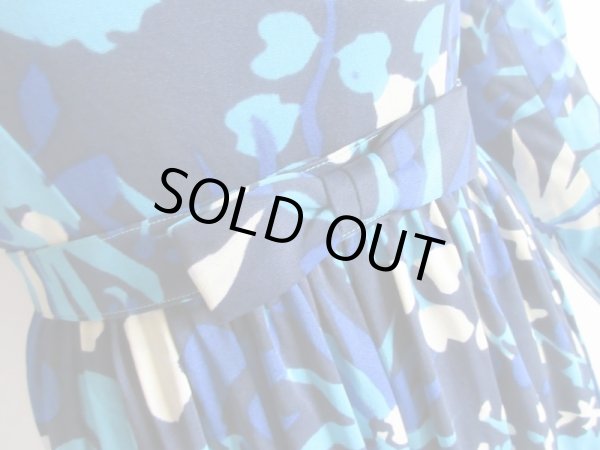 画像8: サイケフラワーのマキシ丈ワンピース (8)