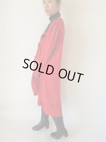 画像2: 未使用*黒色三角柄の赤色ふんわりワンピース (2)