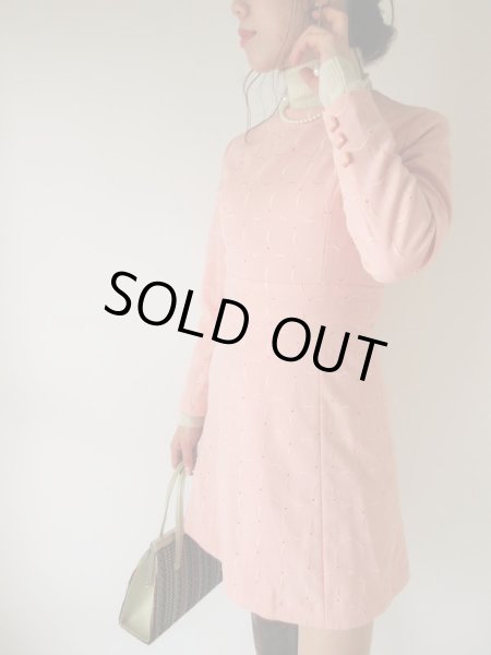 画像2: Dead stock*刺繍生地の桜色ワンピース (2)