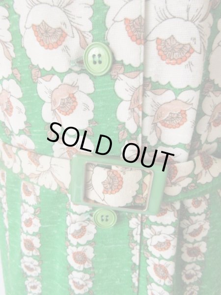 画像7: レトロチャーミングなお花柄ワンピース ゆったりサイズ* (7)