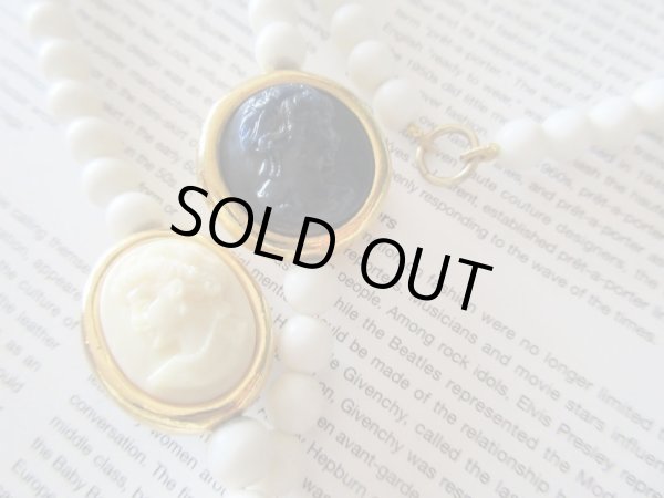 画像3: カメオ風デザインのネックレス (3)