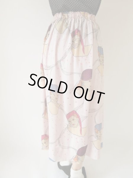 画像5: オシャレなレディー柄のウエストゴムスカート (5)