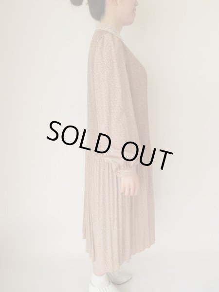 画像5: ゆるふわレース襟のワンピース (5)