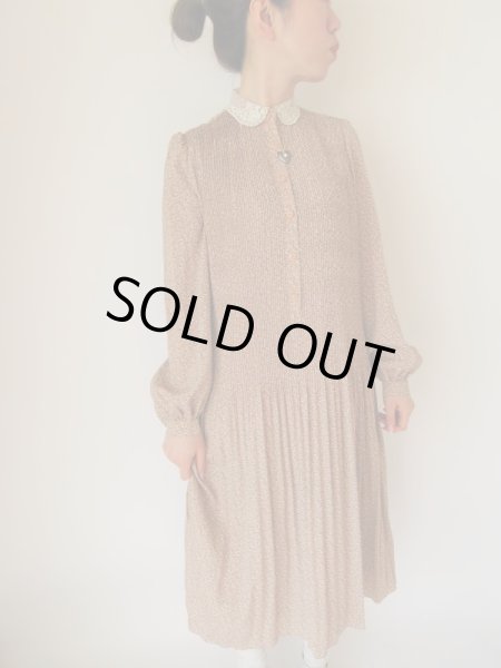 画像3: ゆるふわレース襟のワンピース (3)