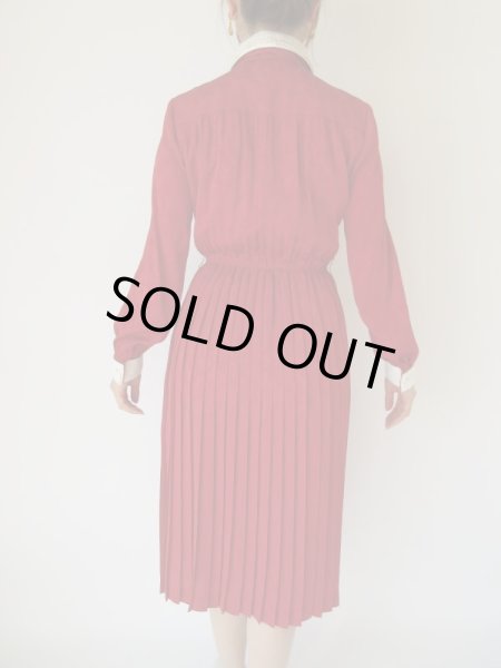 画像6: ライオンボタンの白レース切り替えワンピース (6)