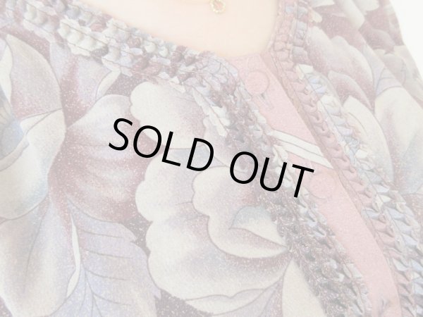 画像6: 和装のような花柄のワンピース (6)