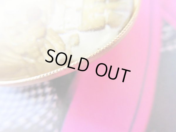 画像4: 絵本みたいな世界観のブローチ (4)