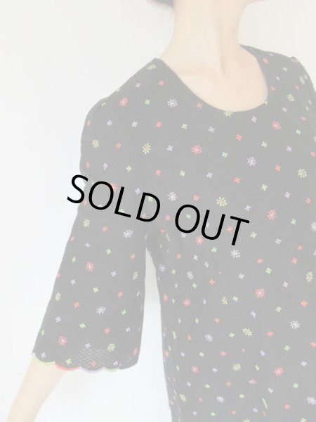 画像6: お仕立て品*カラフル花柄刺繍ワンピース (6)