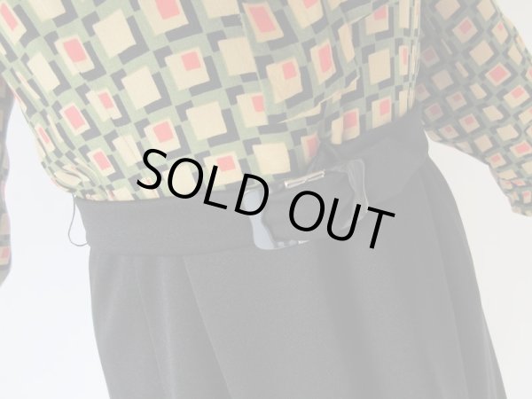 画像7: 幾何学スクエアー柄のボウタイワンピース (7)