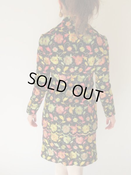 画像5: 【総入れ替え対象外商品】1点モノ*豪華お花刺繍のセットアップ (5)