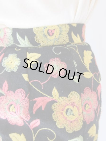 画像12: 【総入れ替え対象外商品】1点モノ*豪華お花刺繍のセットアップ (12)