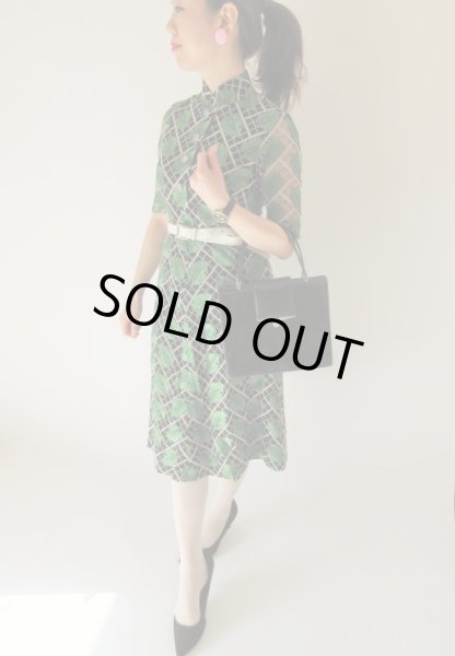 画像2: 【総入れ替え対象外商品】お仕立て品の1点モノ*豪華刺繍ワンピース (2)