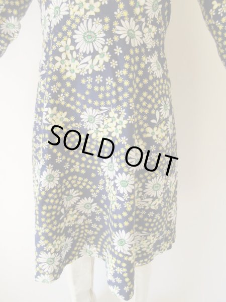 画像8: 【総入れ替え対象外商品】お仕立て品の1点モノ*チャーミングなお花柄ワンピース (8)