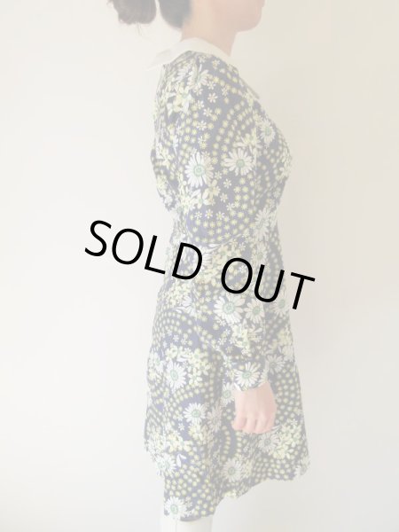 画像4: 【総入れ替え対象外商品】お仕立て品の1点モノ*チャーミングなお花柄ワンピース (4)