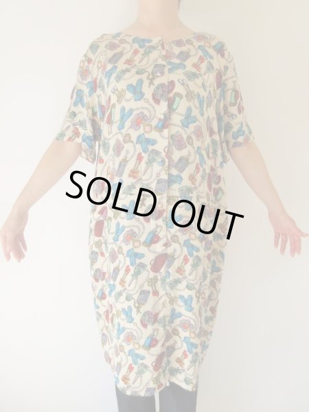 画像3: 【総入れ替え対象外商品】お仕立て品の１点モノ*レディーな小物柄のシルクワンピース (3)
