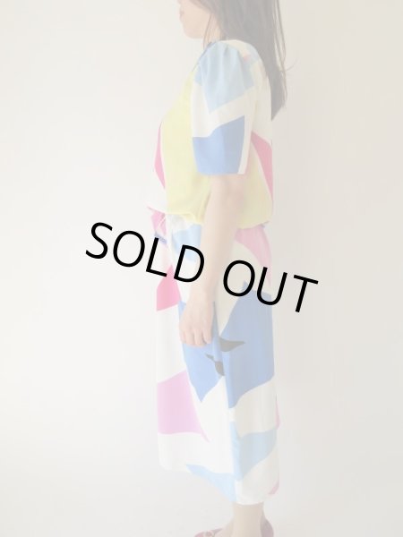 画像4: 【総入れ替え対象外商品】レトロカラーリングのワンピース (4)