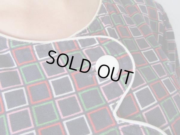 画像7: お仕立て品の1点モノ*スクエアー柄ゆったりワンピース (7)