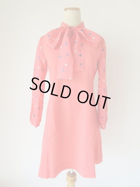 画像3: お仕立て品の1点モノ*水玉刺繍リボンタイワンピース (3)