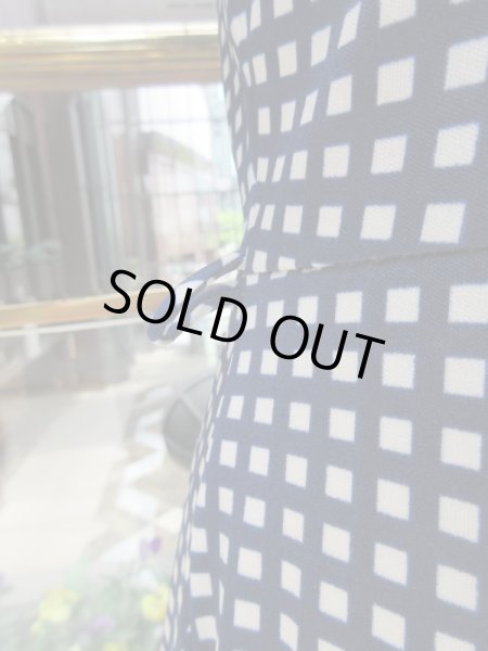 画像8: トリコロールスクエアーのワンピース (8)