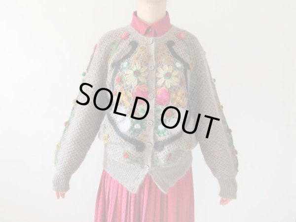 画像2: レトロモチーフのステッチニットカーディガン (2)