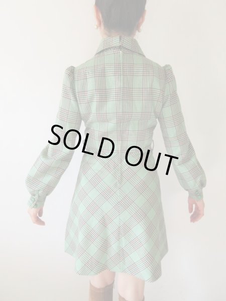 画像6: 【シルエットの可愛げ*】レトログリーンのチェックワンピース (6)