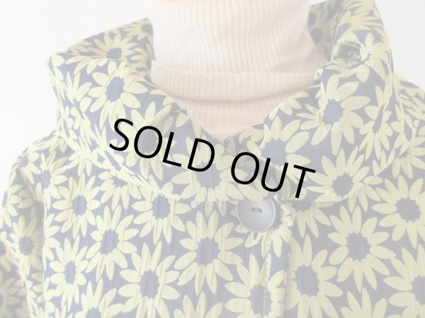 画像7: 【ほど良くハリのある素材もいい*】デイジー柄コート (7)