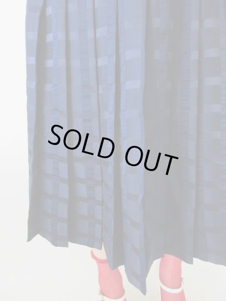 画像10: 【きっとこれからも*】濃紺正統派ワンピース  (10)