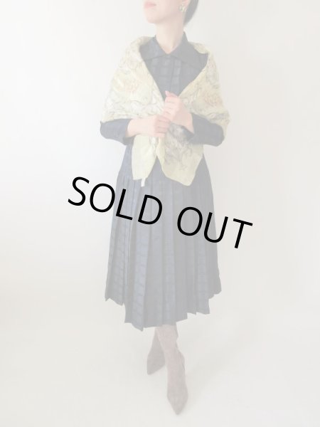 画像6: 【きっとこれからも*】濃紺正統派ワンピース  (6)