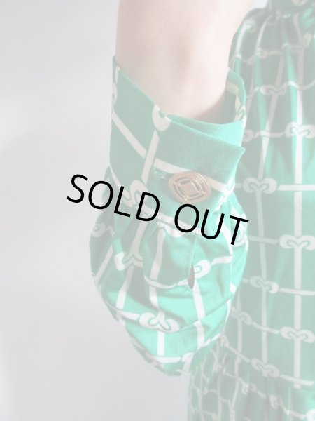 画像7: 【人気の鮮やかグリーン*】レトロ柄タートルワンピース (7)