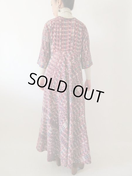 画像6: 【大胆にドラマティックに*】切り替えデザインのマキシ丈ワンピース (6)