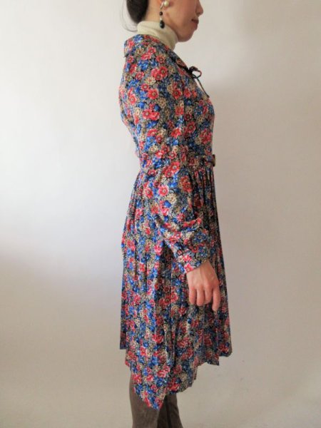 画像4: 【実はシルエット自慢*】ドラマティックフラワーワンピース (4)