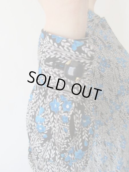 画像6: 【ゆったりめsize*】アートな花柄ワンピース (6)