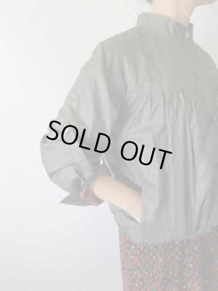 画像3: 【合間の季節に大活躍*】裏地チェックのカーキブルゾン (3)