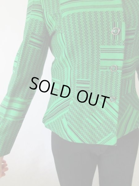 画像8: 【バッグと2点セットでお届け*】超美品*レトロモダン柄ジャケット (8)