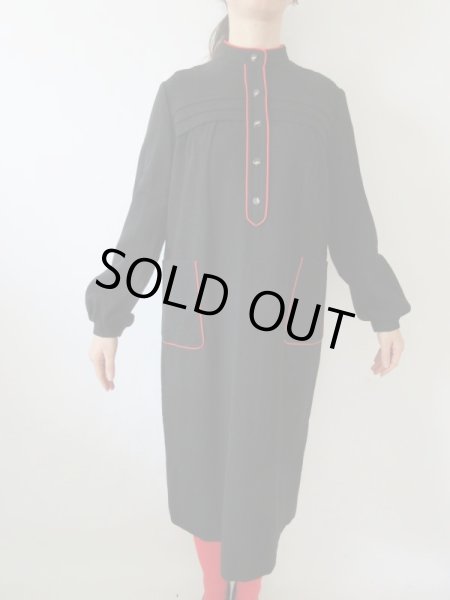 画像3: 【パリっ子みたいにこなれた感じで*】差し色レッドのゆったりワンピース (3)