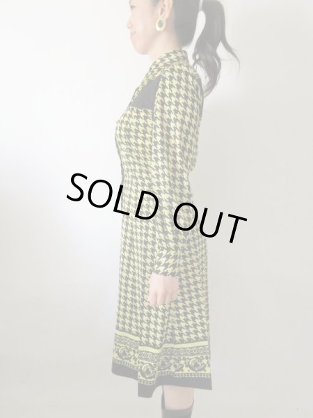 画像4: 【スパイスの効いたインパクト*】バイカラーデザインワンピース (4)