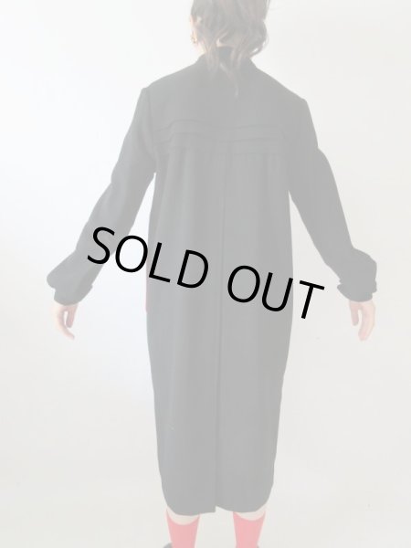 画像5: 【パリっ子みたいにこなれた感じで*】差し色レッドのゆったりワンピース (5)