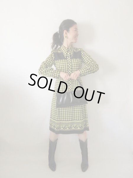 画像2: 【スパイスの効いたインパクト*】バイカラーデザインワンピース (2)