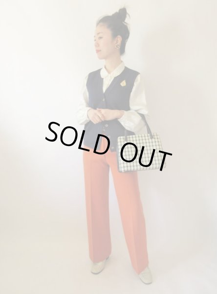 画像2: 【ゴールドボタンで大人顔*】ネイビーのアクリルベスト (2)