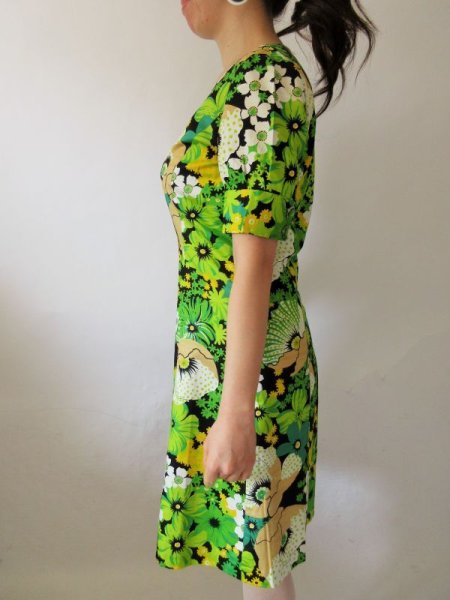 画像4: 【チャーミングにキメる*】レトロフラワーワンピース (4)