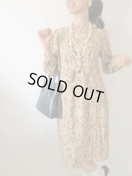 画像3: 【大人っぽさをキープしたまま*】スクエアー柄ワンピース (3)