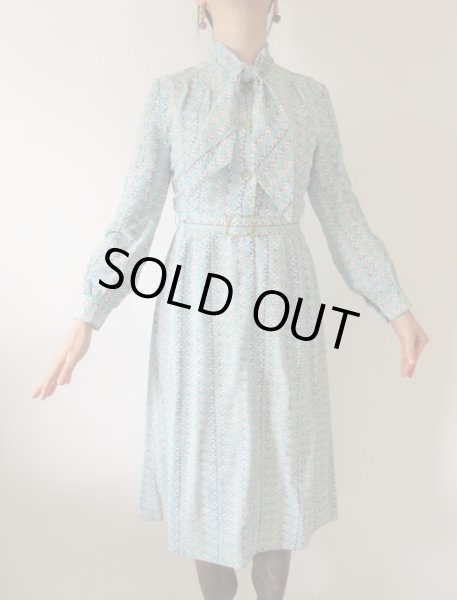 画像3: 【明るい日差しが良く似合う*】リボンタイワンピース (3)