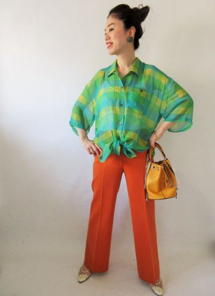 画像2: 【ゆったりsize*】シアー素材のチェック柄シャツ (2)